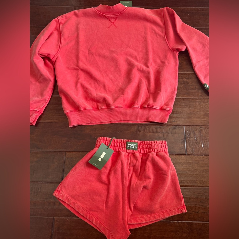Daily Drills Sweat Set HEART Sun Bleached NEW